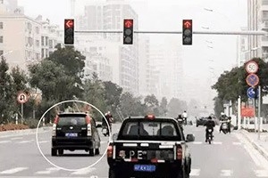 新交規(guī)發(fā)布：新加扣分項(xiàng)目，違章扣分翻一番，車主朋友互相轉(zhuǎn)告