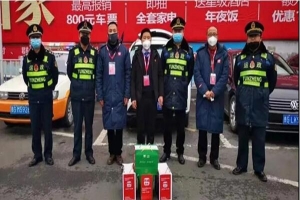 學(xué)校復(fù)學(xué)，萬(wàn)順叫車(chē)為學(xué)生提供愛(ài)心接送服務(wù)